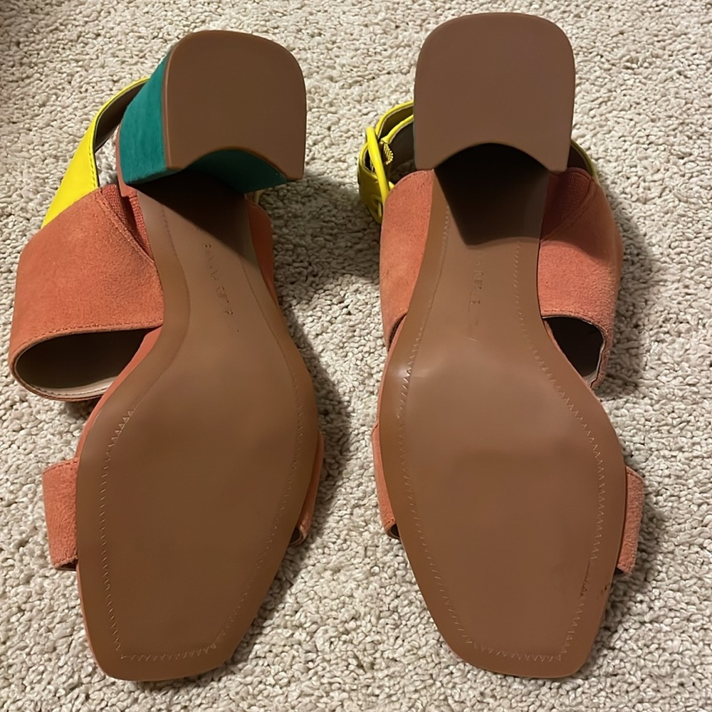 NWOT Banana Republic Colorblock Suede Heels Size 6.5 - Picture 6 of 6